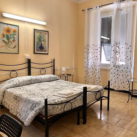Ξενοδοχείο Fiorita *