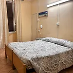 Fiorita Hotel *